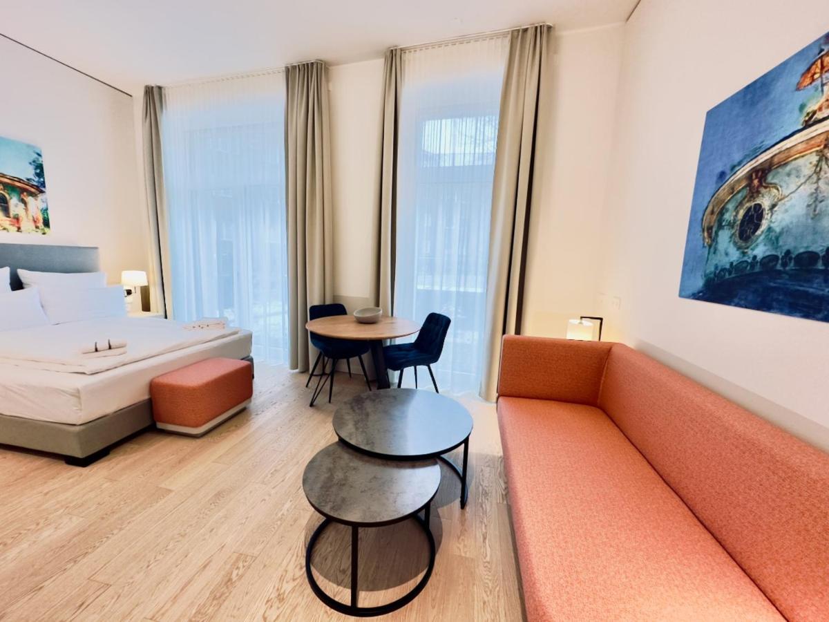 Elisapart - Apartments Am Sommerschloss Потсдам Екстериор снимка