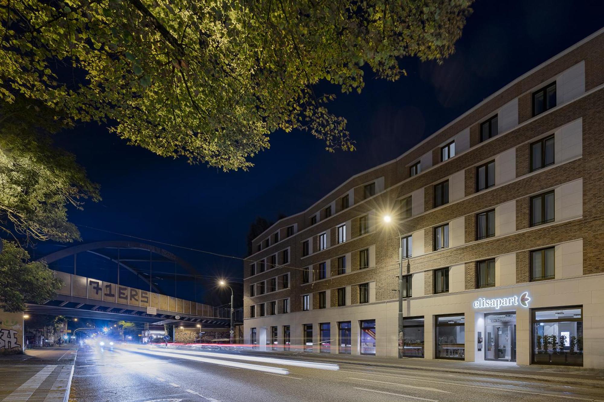 Elisapart - Apartments Am Sommerschloss Потсдам Екстериор снимка